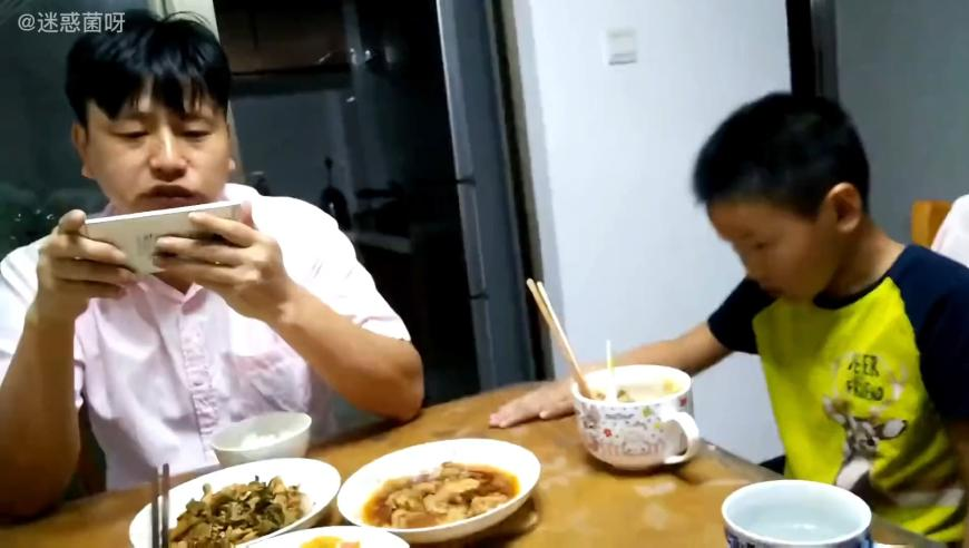 澳门码资料,LV三公子到泰国陪Lisa过情人节,重点解答解释落实_铂金版V10.29