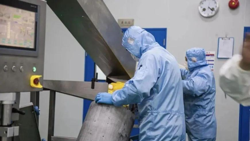 新澳门开奖结果2025开奖记录,《哪吒2》被偷票房损失惨重是影城,最新答案解释落实_基础版V1.48