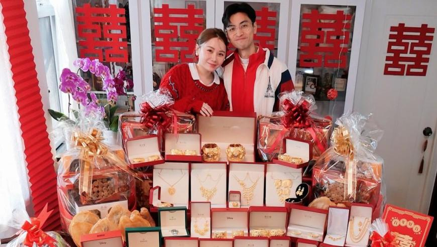 19岁妹妹替哥哥拜堂,澳门六开彩什么时候成立,精准解释落实的人生哲理_模拟版V4.43